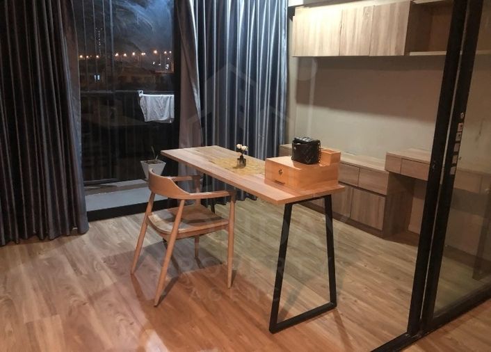 1-bed condo for rent, 31 sqm, Blossom Condo @ Sathorn - Charoenrat