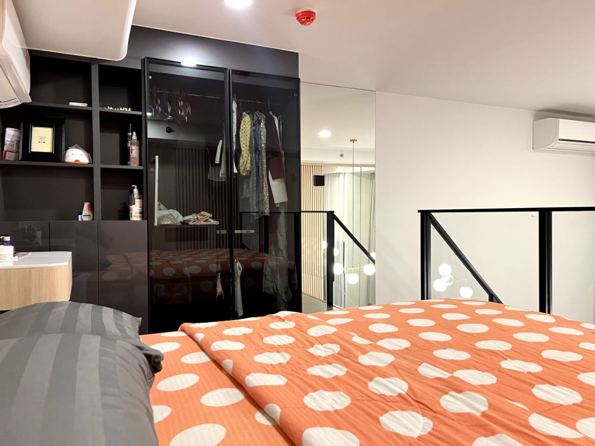 picture Park Origin Chula Samyan【𝐑𝐄𝐍𝐓】🔥Warm Japanese style tones, complete built-in furniture, feel airy and comfortable.🔥 Contact Line ID: @hacondo - 2/10