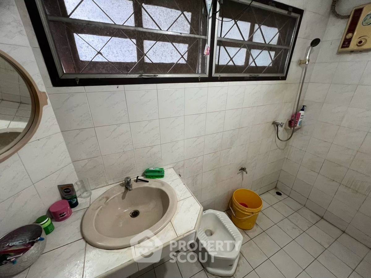 picture 3-BR House in Bang Chan (ID 2300397) - 18/24