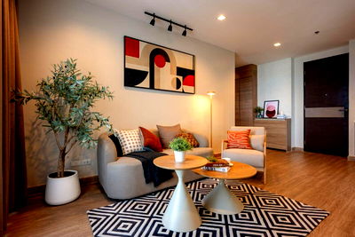 ขายคอนโด : TA7699📲LineID @556ryccg🚄85.3 ตรม 3 ห้องนอน ชั้น 38 พร้อมเฟอร์นิเจอร์ Rhythm Sathorn | ริธึ่ม สาทร ใกล้ BTSสะพานตากสิน