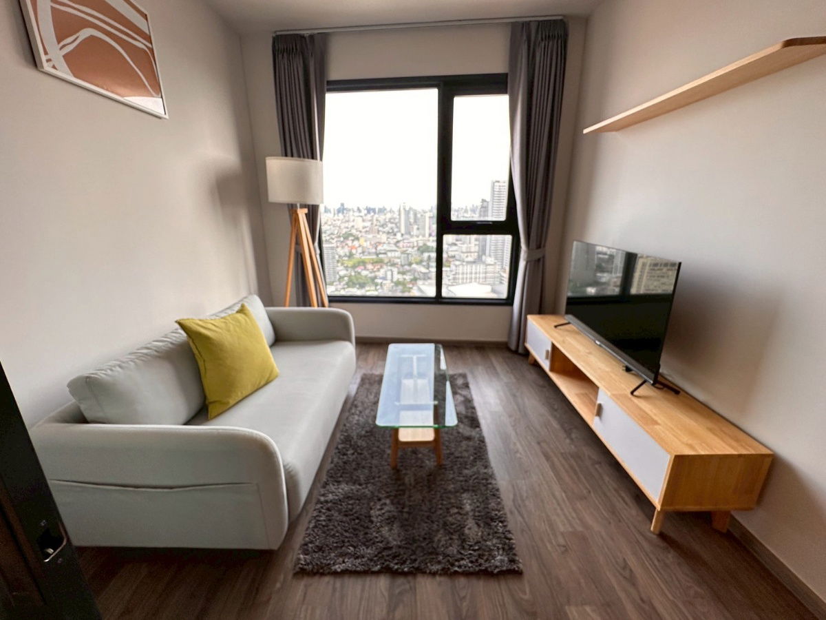 รูป Ready to move in  Life Ladprao Valley for rent :  Floor 37  - รูปที่ 1/5
