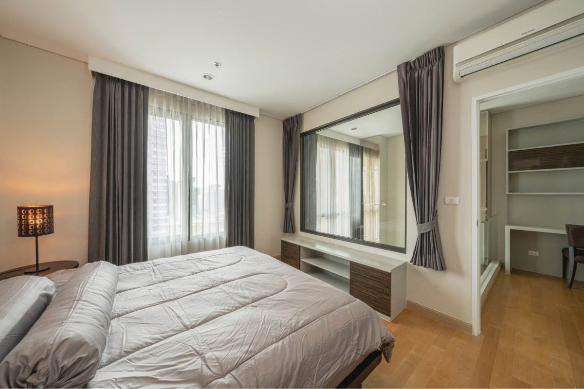 picture  Villa Asoke | Duplex 1 Bed 2 Bath - 12/18