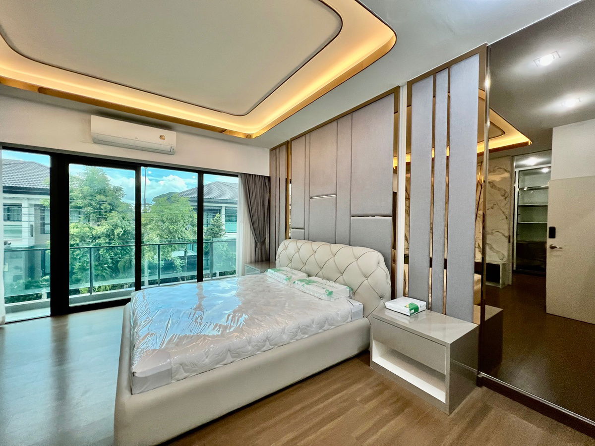 picture 🏡 Luxury Detached Home for Rent at The City Pattanakarn – Elegantly Furnished, Prime Location on New Pattanakarn Road - 13/21