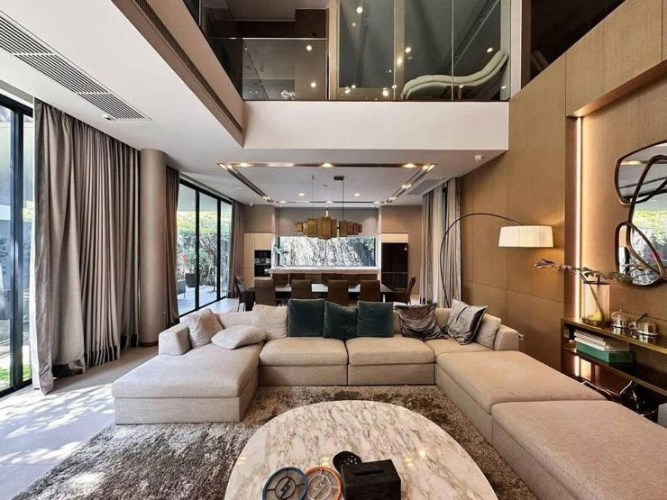 picture For rent✨ Issara Residence Rama 9 🔥 Line ID : @034etfin 📲 5 bedrooms 7 bathrooms ✨ - 4/19