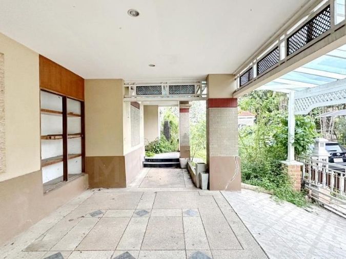 4-bed house for sale, 350 sqm, Baan Thana Thong Eligan Home