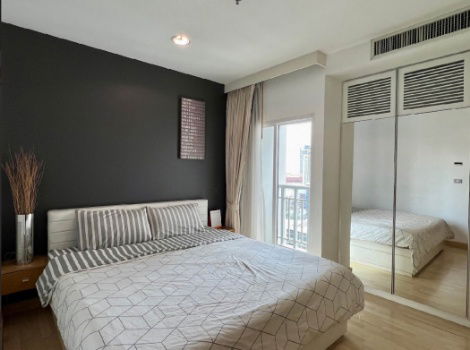 picture Condo for sale, strong building structure, minimalist style, 40 sq m., 1 bedroom, 1 bathroom, 27th floor, next to BTS Thonglor. - 6/10