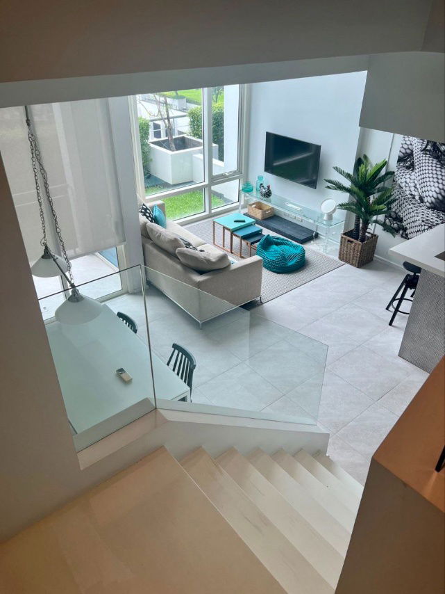 รูป Villa Rachatewi【𝐑𝐄𝐍𝐓】🔥ดีไซน์ลักชัวรี เติมเต็มความสมบูรณ์แบบให้การอยู่อาศัย แสงส่องเอาใจสายคอนเทนต์🔥  ติดต่อไลน์ไอดี: @hacondo - รูปที่ 3/9