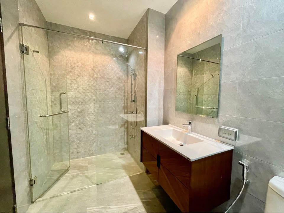 picture TA2687📲LineID @556ryccg🐶3 Bedroom+1Maidroom 185 sqm Floor 28 Fully furnished The Madison near BTS Phrom Phong, EmQuartier, Benchasiri Park - 13/15