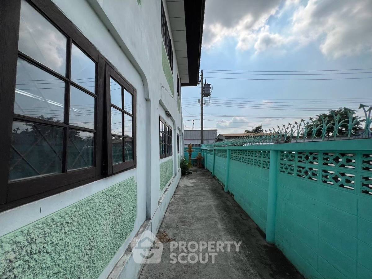 picture 3-BR House in Bang Chan (ID 2300397) - 20/24