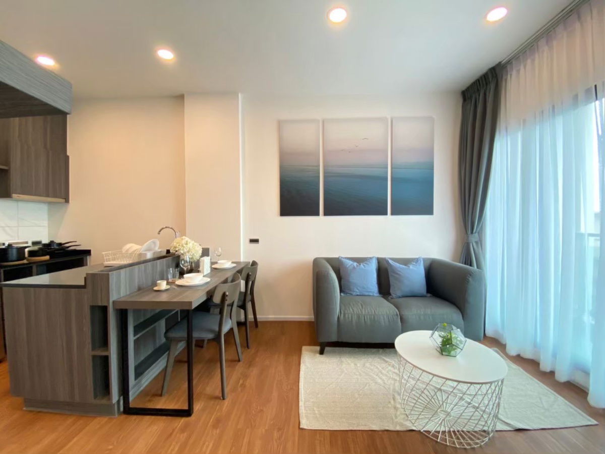 picture Spacious Condo 45 sqm – Space Condominium - 5/27