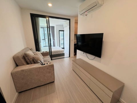 ✨#MY2409_082✨𝗙𝗼𝗿 𝗥𝗲𝗻𝘁 1️⃣5️⃣k.🔥🔥 #Beautiful room with complete furniture + electrical appliances✨ 𝐂𝐨𝐧𝐝 𝗗𝗲𝗻𝗶𝗺 Chatuchak
