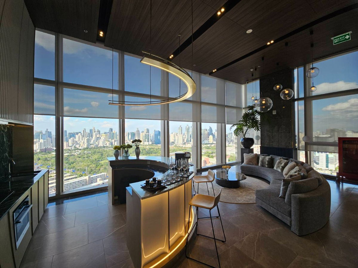 picture Condo for rent: The Crown Residences (45 sq.m.), high floor, beautiful view, near MRT Lumpini. - 27/29