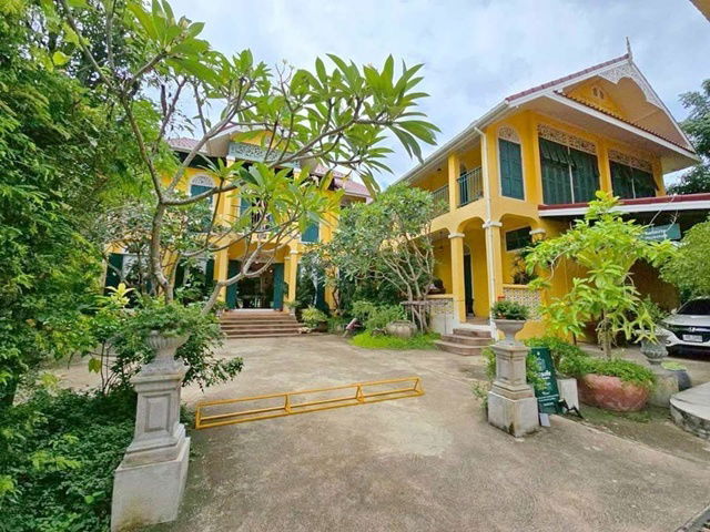 รูป พืชสวนโลก 3.3 กม. AIR BNB ให้เช่าคาเฟ่อาคารโดดเด่น 455ตร.ม. 255ตร.วา. 6 นอน สนามบินเชียงใหม่5.16กม. 6 น้ำ ถ.รอบเมืองเชียงใหม่ - รูปที่ 1/8
