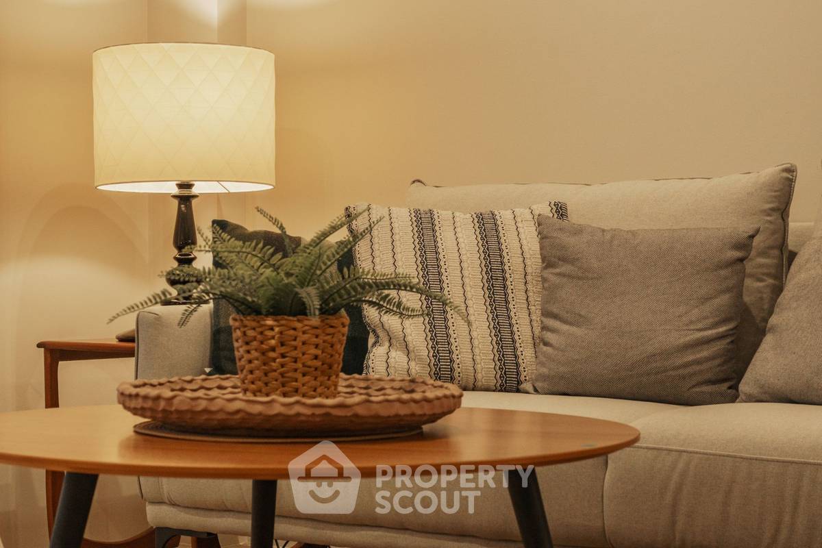 picture 4-BR Townhouse close to Sukhumvit (ID 2175437) - 8/30