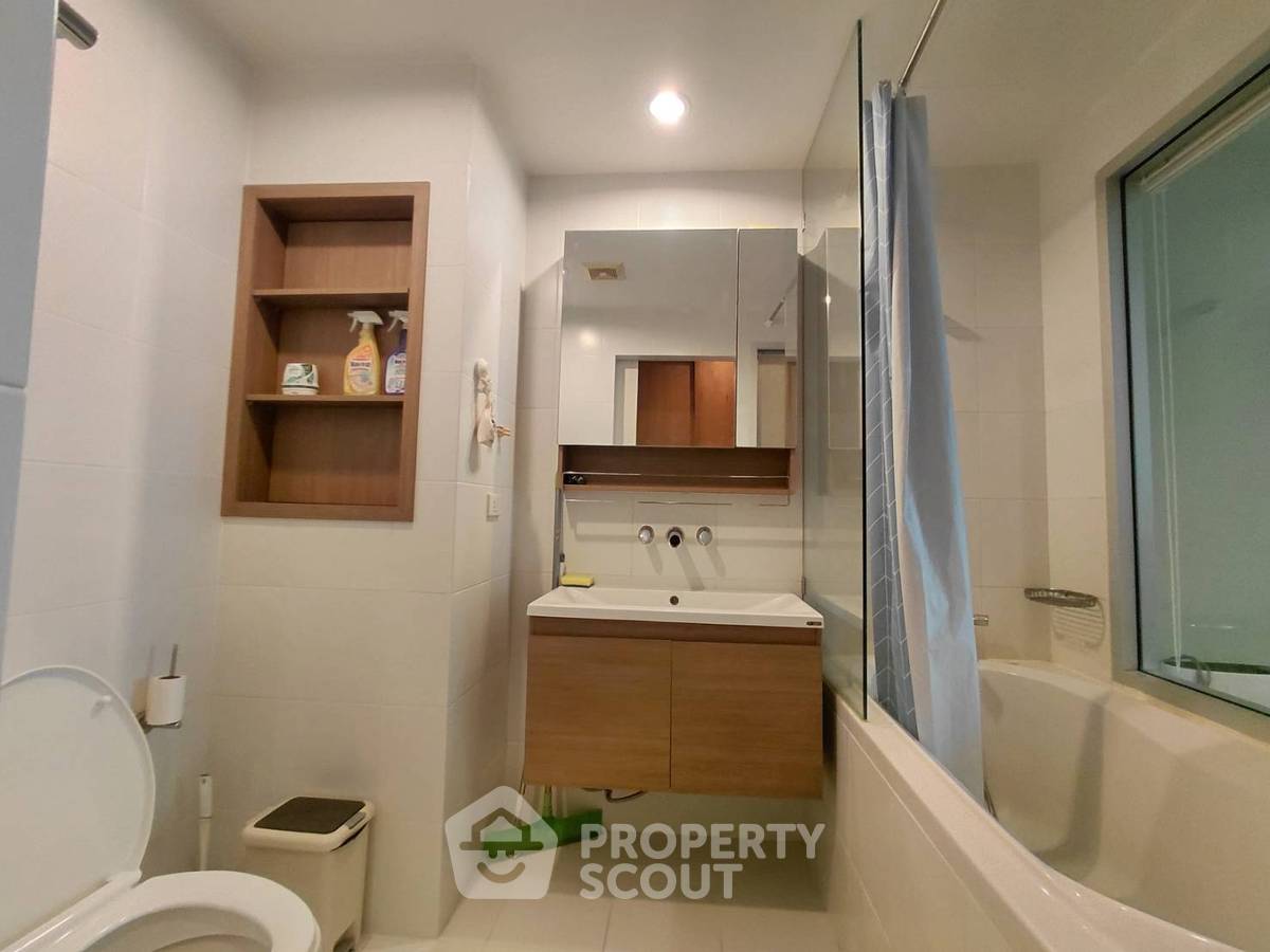 picture 1-BR Condo at The Seed Musee Sukhumvit 26 near BTS Phrom Phong (ID 2298783) - 7/7