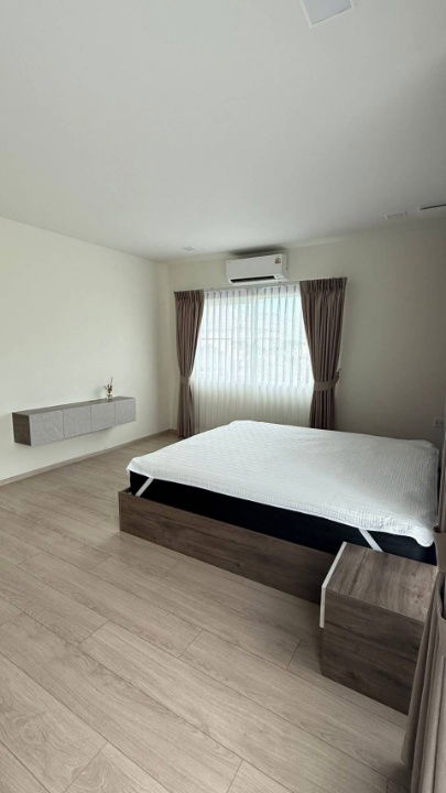 รูป ให้เช่าบ้านเดี่ยว Villaggio 3 Srinakarin-Bangna แบบบ้าน Charmy แปลงหัวมุมทิศใต้ใกล้สวนสาธารณะRW006890  - รูปที่ 12/20