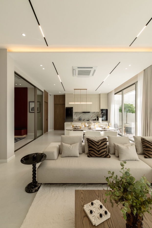 picture 𝐂𝐇𝐀𝐑𝐈𝐍 Luxury villas with private pools, experience a new definition of living in the heart of the city. - 9/15