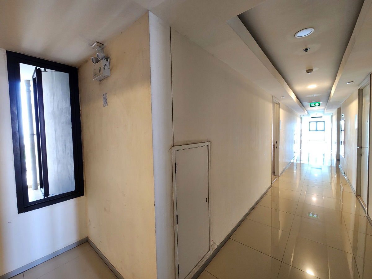 รูป สถานะตามภาพปก**ห้องว่างครับผม  รอลิฟท์ไม่นาน ทิศใต้ลมดี ระเบียงใหญ่ที่สุด** ให้เช่า พลัมคอนโด เซ็นทรัล สเตชั่น สภาพใหม่ วิวสวย SN490.79 - รูปที่ 10/67
