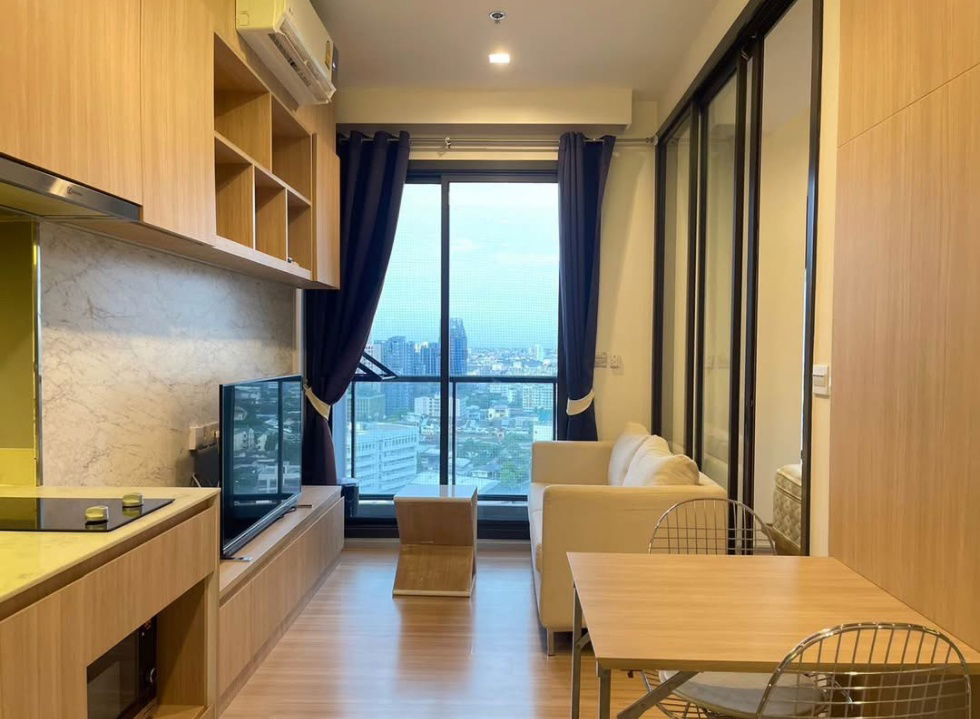 picture #R6167 🎉 070968 Condo for rent  M Jatujak - 4/11