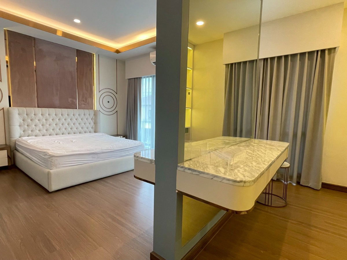 picture For rent: 2-storey detached house, The City Pattanakarn Village - 18/19