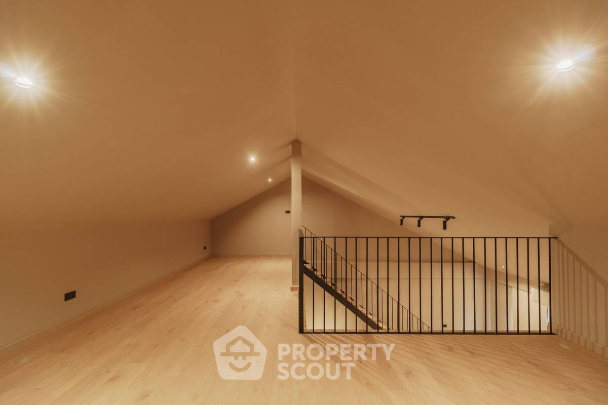 picture 4-BR Townhouse close to Sukhumvit (ID 2175437) - 26/30