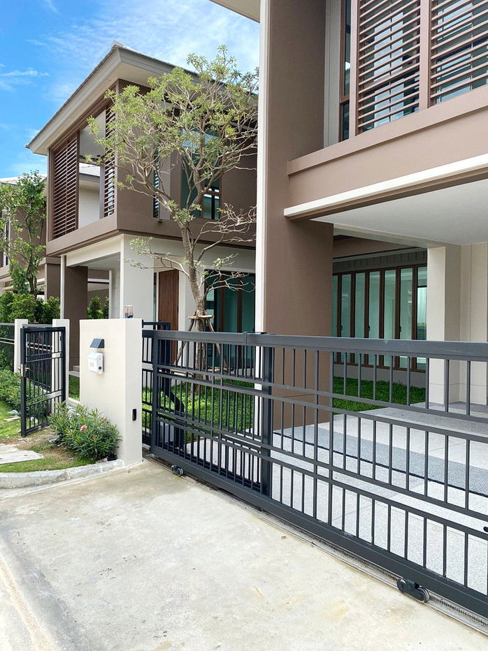 รูป บ้านเดี่ยวให้เช่า: บุราสิริ กรุงเทพกรีฑา - รูปที่ 1/19