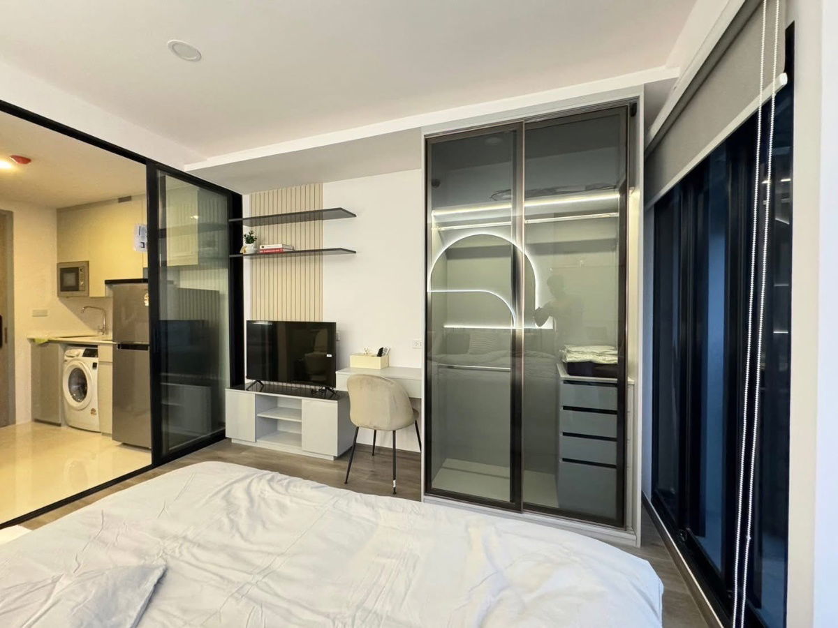 รูป For Rent 📍1bedroom 1bathroom 🛁 SOHO Bangkok Ratchada 🎉150m from MRT Huai Khwang  🚊 - รูปที่ 5/8