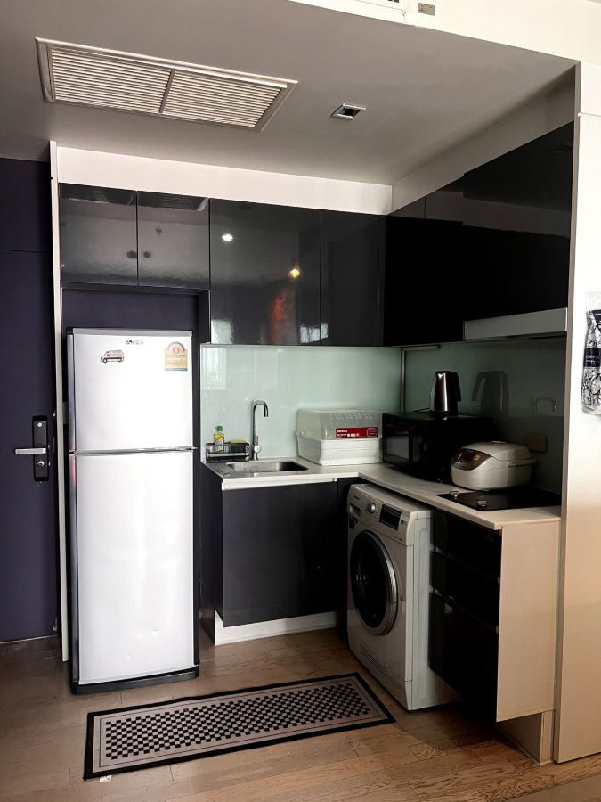 picture Code: KJ8647  for rent Noble Solo // Line ID: @kjcondo (with @) // - 7/11
