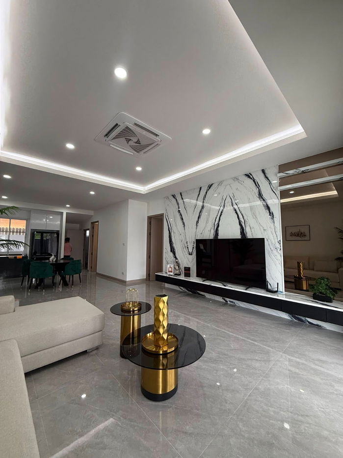 picture Pool Villa for Rent Village| Rental Price: 120,000 THB/month Corner unit 4 Bedrooms 5 Bathrooms - 5/14