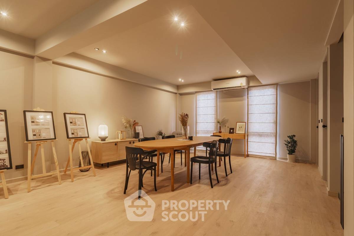 picture 4-BR Townhouse close to Sukhumvit (ID 2175437) - 18/30