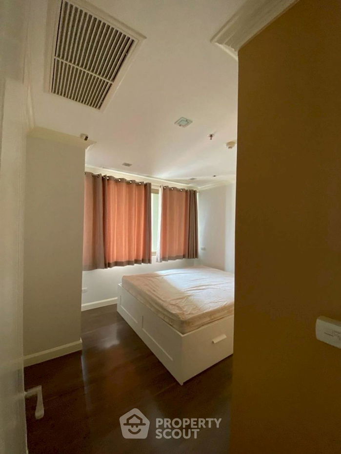 picture 2-BR Condo at Lake Avenue Sukhumvit 16 near BTS Asok (ID 2296408) - 6/7