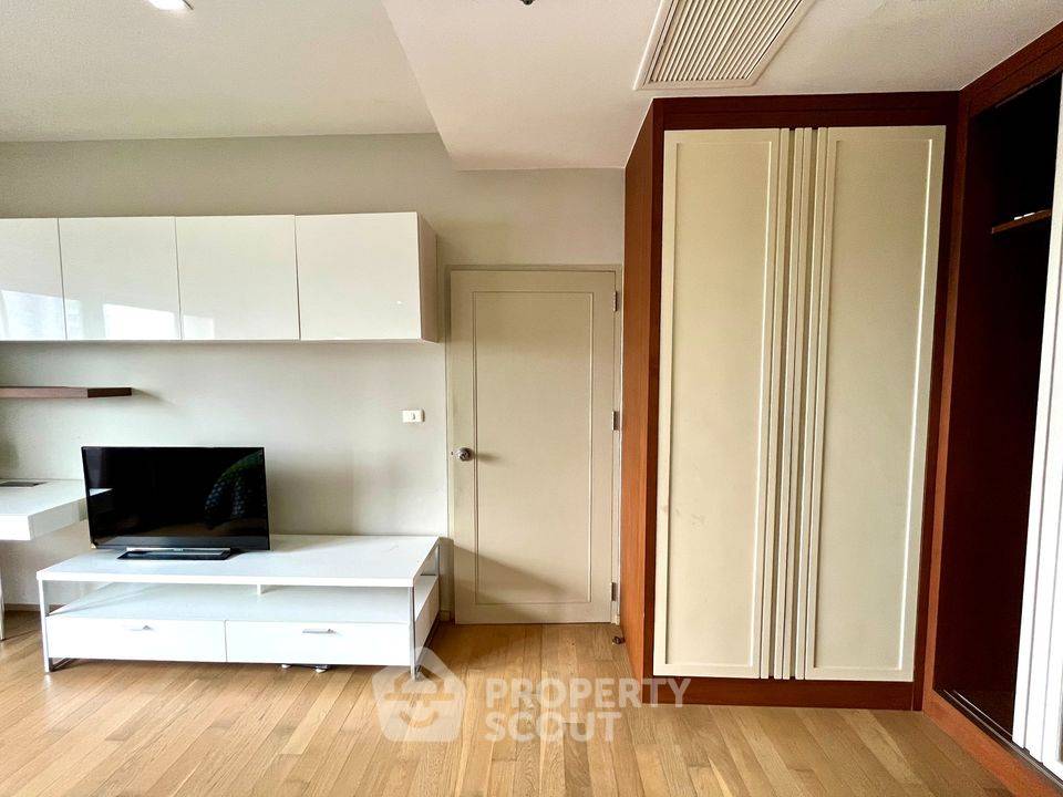 picture 1-BR Condo at Noble Reveal Ekamai near BTS Ekkamai (ID 786833) - 15/16