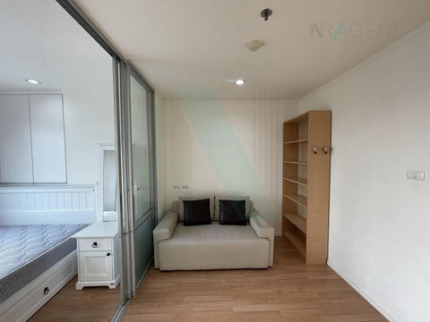 For Rent Condo LUMPINI VILLE PRACHACHUEN - PHONGPHET 2 Building A, Floor 22,1 bed room, Room size 27.00 sqm
