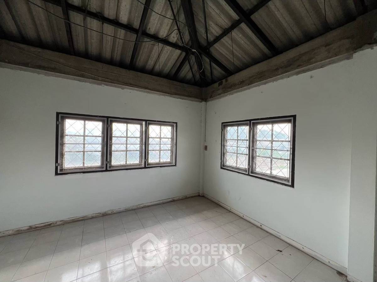 picture 3-BR House in Bang Chan (ID 2300397) - 7/24