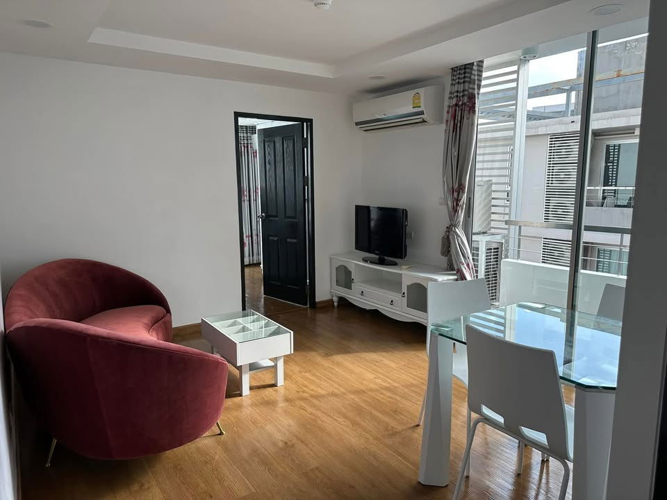 picture Condo for Rent at The Kris Extra 5 (B6809034) - 5/7