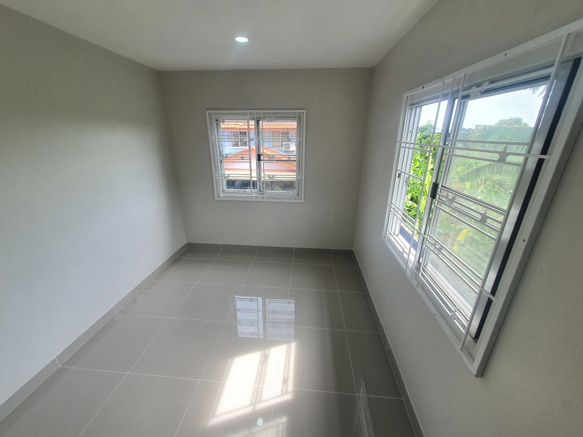 picture Beautiful corner townhouse, special discount, 2-storey, 30 square wah, Baan Pruksa 33 Bang Bua Thong, beautiful view, nice garden, newly renovated - 22/27