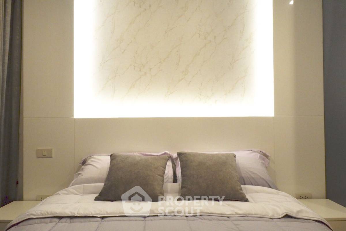 picture 2-BR Condo at Life Sukhumvit 48 near BTS Phra Khanong (ID 1444350) - 10/13