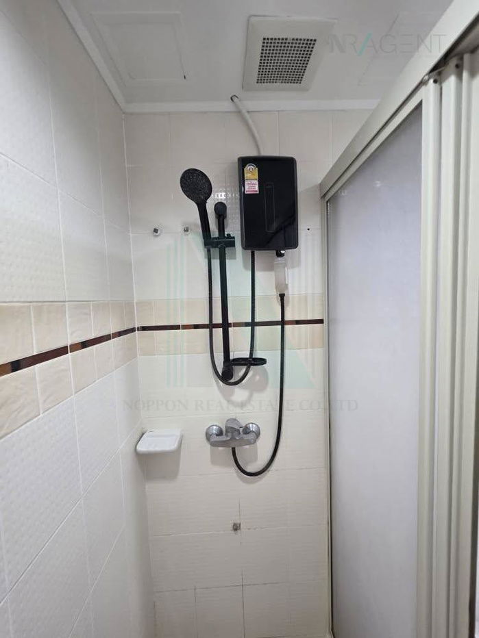 picture 📌 For Rent Condo LUMPINI VILLE SUKHUMVIT 77 Building C, Floor 12,1 bed room, Room size 42 sqm - 7/8