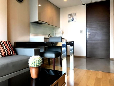 คอนโดให้เช่า : เช่าคอนโด The Address Asoke/ดิ แอดเดรส อโศก (B6809028)  ID Line : @pccenter
