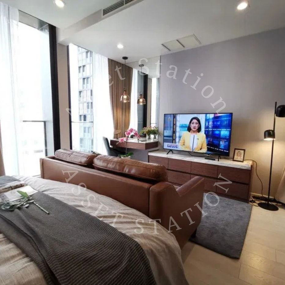 picture ✨ Noble Ploenchit – Fully furnished room with furniture in the heart of Ploenchit, walking distance to BTS - 1/12