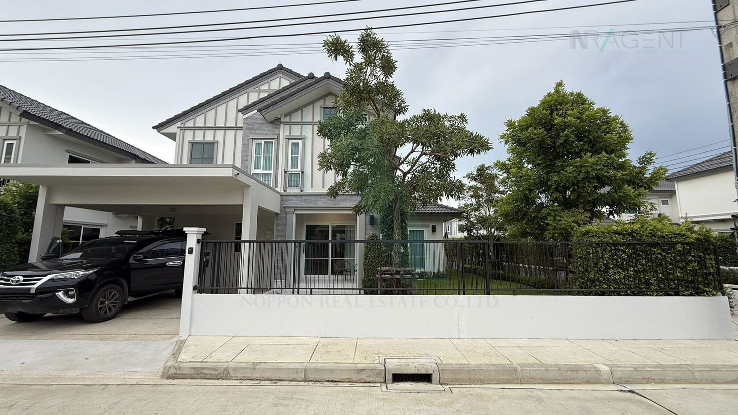 picture 📌 For Rent 2-story House VILLAGGIO 3 SRINAKARIN - BANGNA 4 bedroom 3 bathroom - 1/8