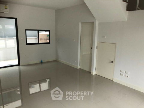 4-BR House at Baan Klang Muang Ramintra - Watcharapol in Khlong Thanon (ID 2150445)
