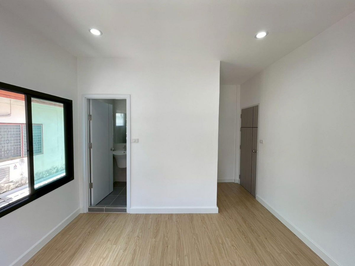 picture Beautiful house, ready to move in, Panthong Village, Rangsit Khlong 5 - 36/39