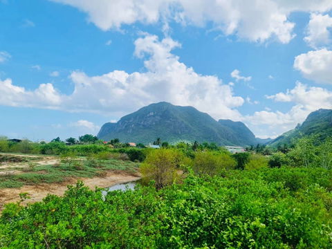 ที่ดินวิวเขา ใกล้ทะเล สามร้อยยอด ประจวบ