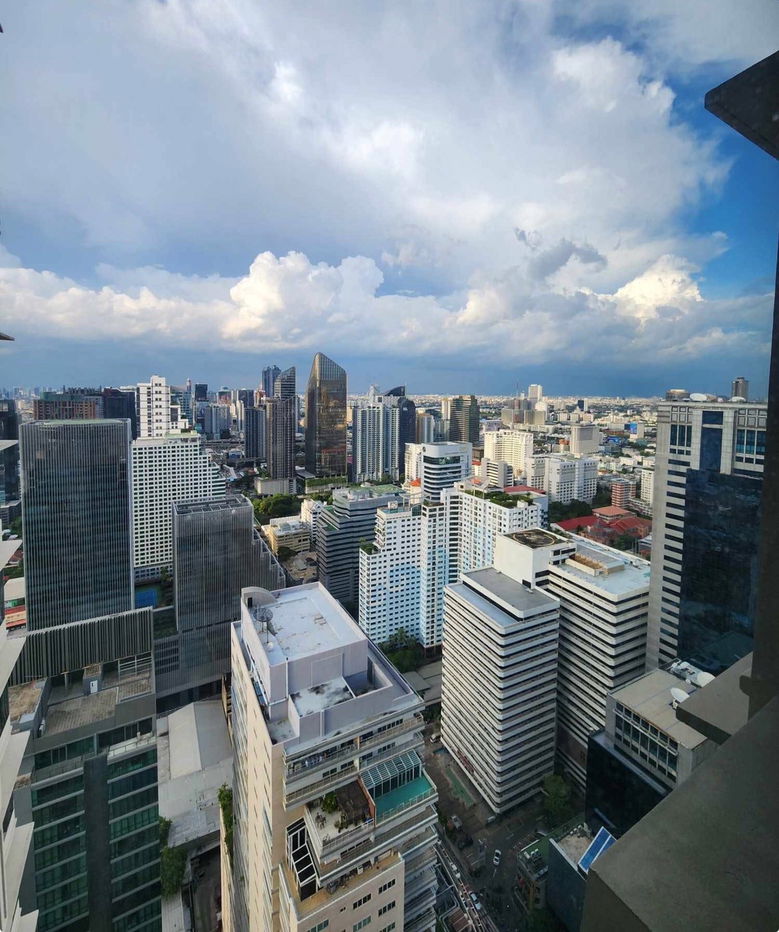 picture The ESSE                       Asoke  - 5/11