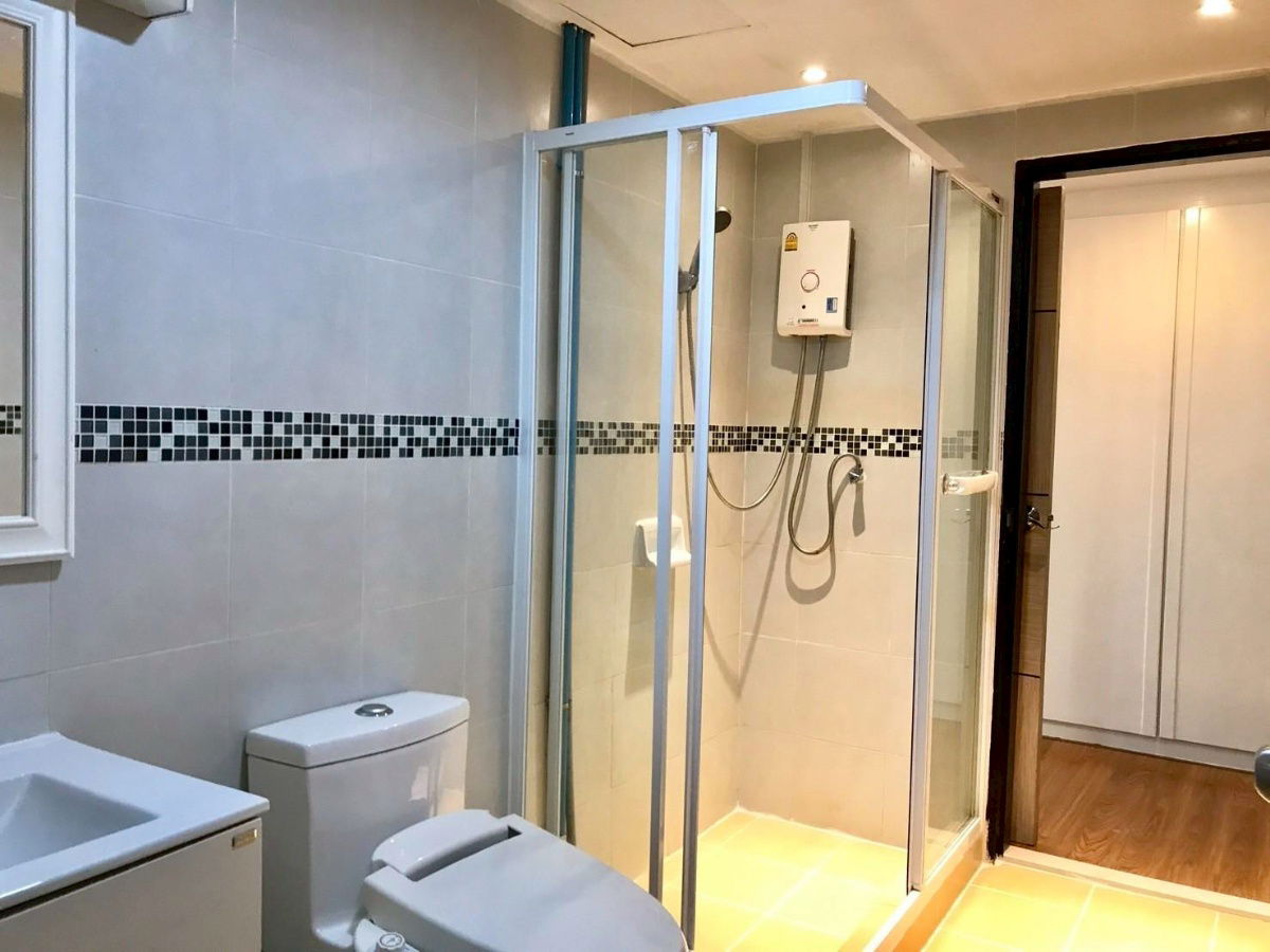 picture LTH13002 – Condo for rent at Royal Castle Sukhumvit 39 Size 160 sqm. 3 Beds 3 Baths Near BTS Phromphong ONLY 55K/Month - 4/14