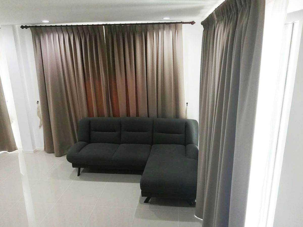 รูป T 1435 ให้เช่า ทาวน์เฮ้าส์ 2 ชั้น ม.ชวนชื่นทาวน์วิลเลจ บางนาตราด กม.29 บ้านสวย มีเฟอร์นิเจอร์ พร้อมอยู่ 12,000 บาท - รูปที่ 6/14