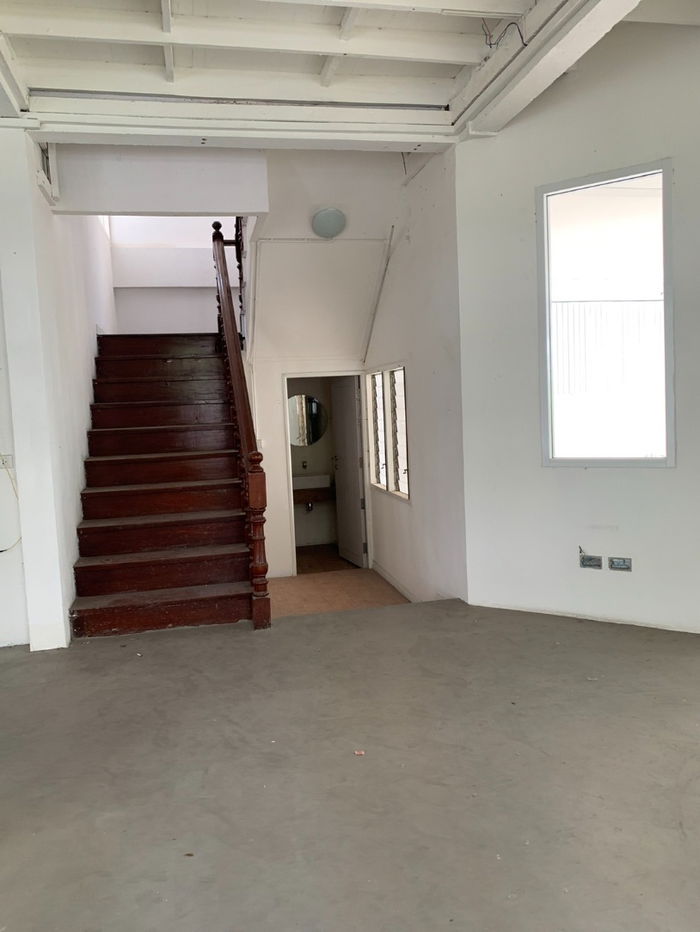 picture for Sale Rare Item House in the middle of Sathorn, in a prime location on Soi Yen Akat 1, near One Bangkok and the Bangkok CBD - 12/13