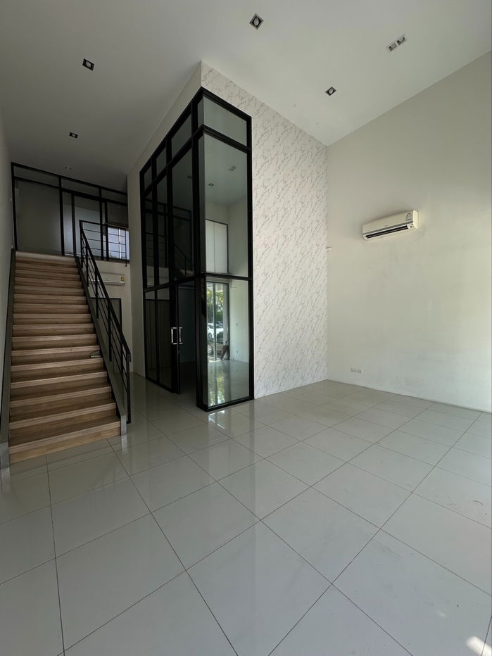 รูป ให้เช่า Home Office ถ.รามอินทรา เขตบางเขน - รูปที่ 3/7