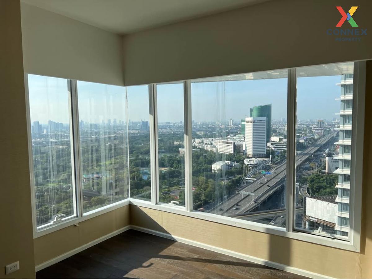picture For Rent Condo , The Saint Residences , nice view , high floor , corner unit , MRT-Phahon Yothin , Chomphon , Chatuchak , Bangkok , CX-130268 ✅ Live chat with us ADD LINE @connexproperty ✅  - 8/10